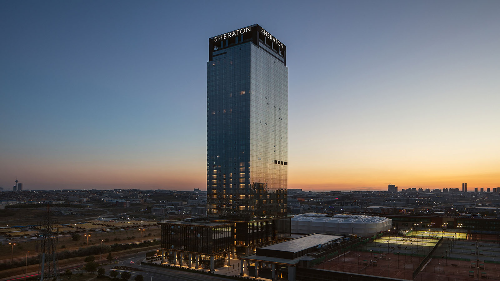 NİDYA TOWER & SHERATON HOTEL